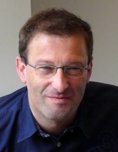 Dr. med. vet. Jean-Yves Guray